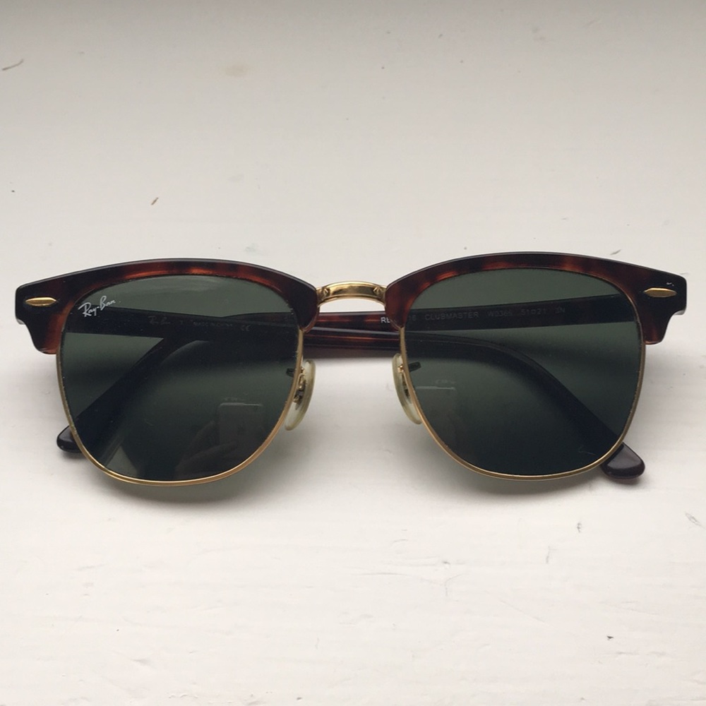 Ray-Ban Clubmasters - Tortoise